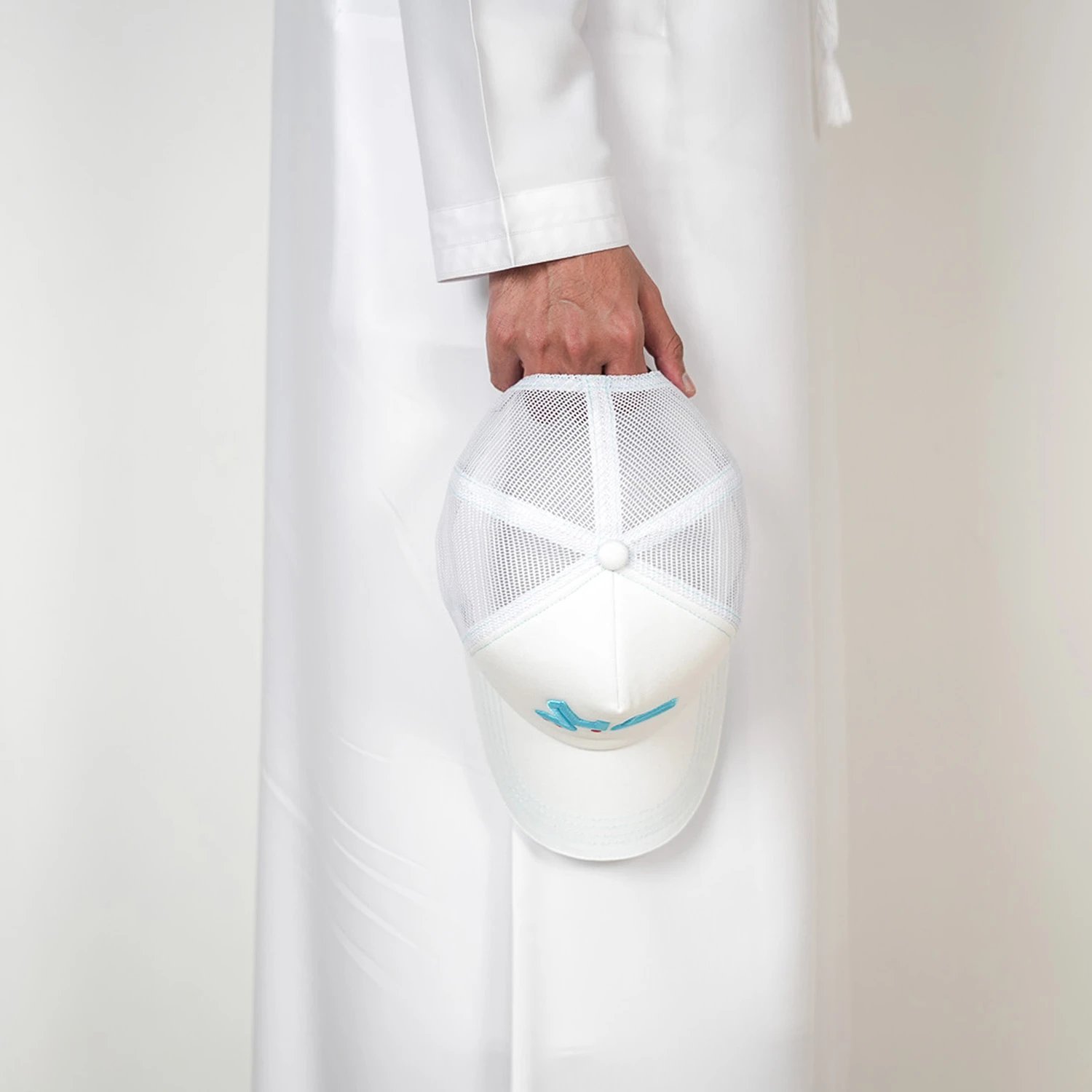 White Dubai